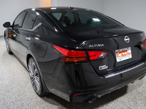 Used 2023 Nissan Altima 2.5 SL image 9