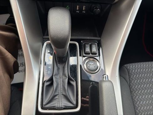 Used 2024 Mitsubishi Eclipse Cross Ralliart image 17