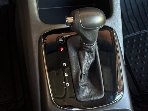 Used 2017 Kia Forte LX FWD image 19