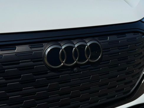 Used 2024 Audi Q4 e-tron Premium Plus AWD/4WD image 44