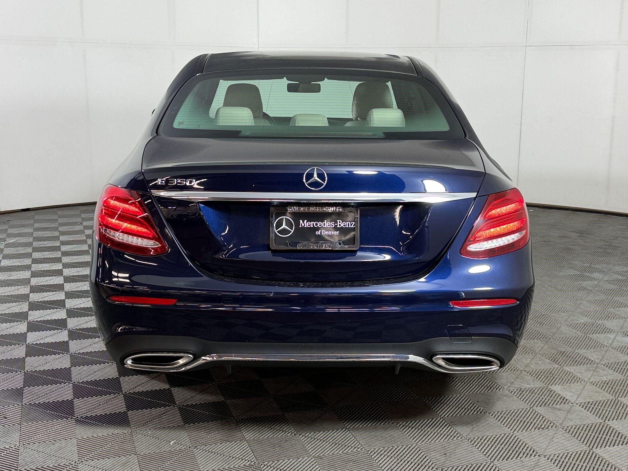 Used 2020 Mercedes-Benz E 350 Sedan image 10