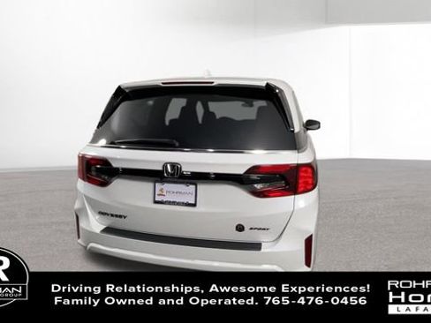 New 2026 Honda Odyssey Sport-L image 8