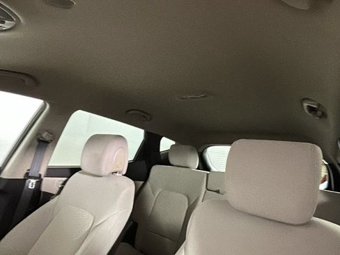 Used 2016 Hyundai Santa Fe Sport FWD image 16