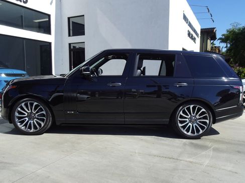 Used 2018 Land Rover Range Rover Long Wheelbase Autobiography AWD/4WD image 3