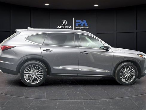 Used 2022 Acura MDX SH-AWD w/ Advance Package image 29