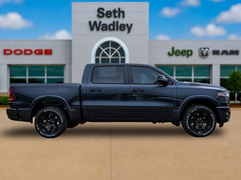 New 2026 RAM 1500 4x4 Crew Cab image 8