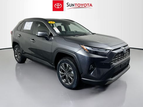 Used 2022 Toyota RAV4 Limited AWD/4WD image 1