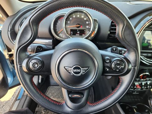Used 2019 MINI Cooper Clubman S w/ Storage Package AWD/4WD image 9