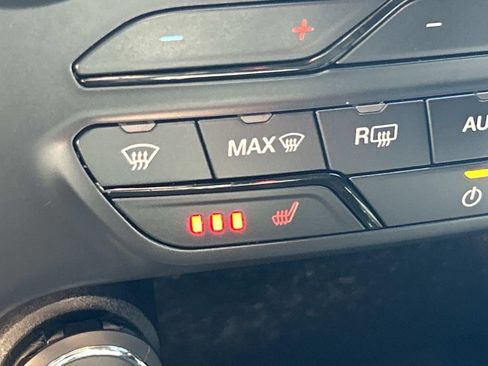 Used 2019 Ford Ranger XLT w/ Equipment Group 302A Luxury image 27