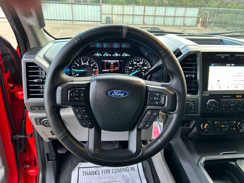 Used 2019 Ford F250 XLT w/ XLT Premium Package AWD/4WD image 17