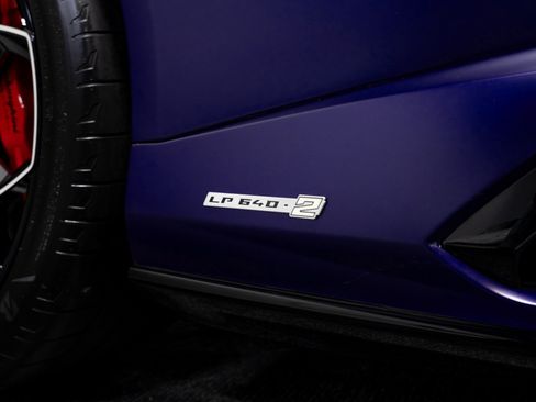 Used 2024 Lamborghini Huracan Tecnica RWD image 18