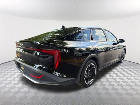 Used 2025 Kia K4 EX FWD image 5