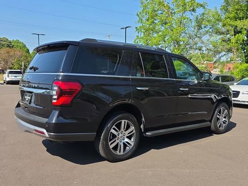 Used 2024 Ford Expedition Limited RWD image 5