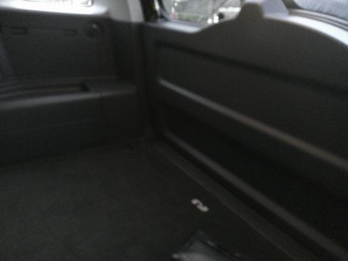 Used 2014 Toyota FJ Cruiser 4WD image 28