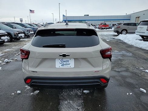 New 2026 Chevrolet Trax RS w/ Driver Confidence Package image 9