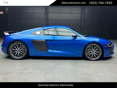 Used 2017 Audi R8 V10 plus image 8