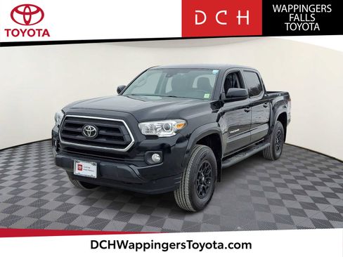 Certified 2020 Toyota Tacoma SR5 image 1