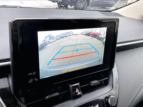 Certified 2024 Toyota Corolla LE w/ LE Convenience Package image 27