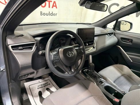 Used 2025 Toyota Corolla Cross AWD Hybrid image 23