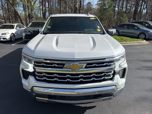 Used 2023 Chevrolet Silverado 1500 LTZ image 12