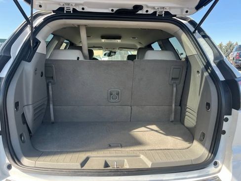 Used 2016 Chevrolet Traverse LTZ AWD/4WD image 34