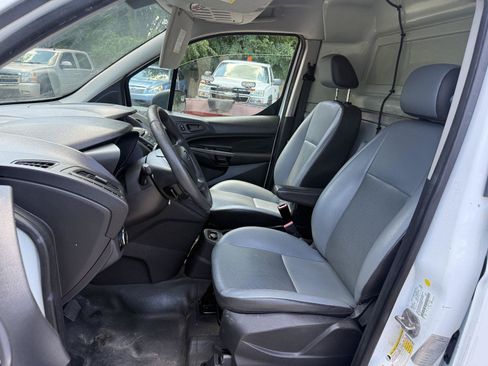 Used 2016 Ford Transit Connect XL FWD image 10