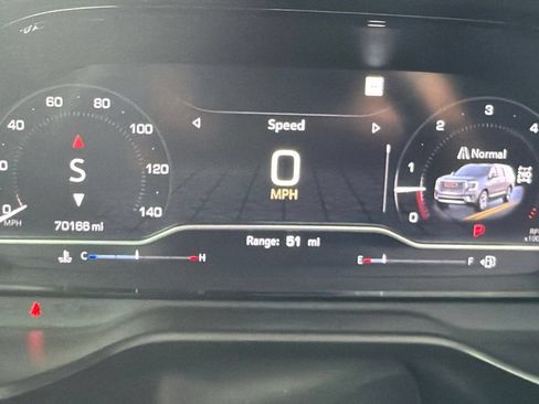 Used 2022 GMC Yukon Denali AWD/4WD image 26