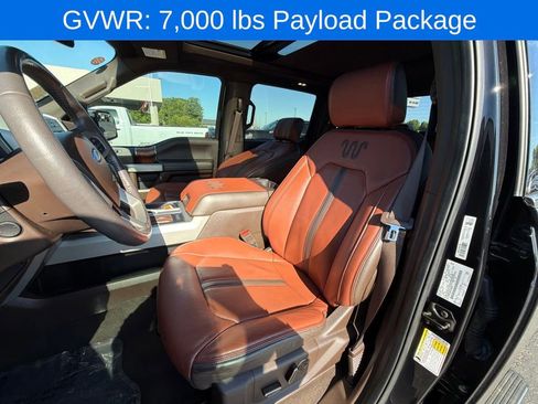 Used 2019 Ford F150 King Ranch w/ Equipment Group 601A Luxury AWD/4WD image 8