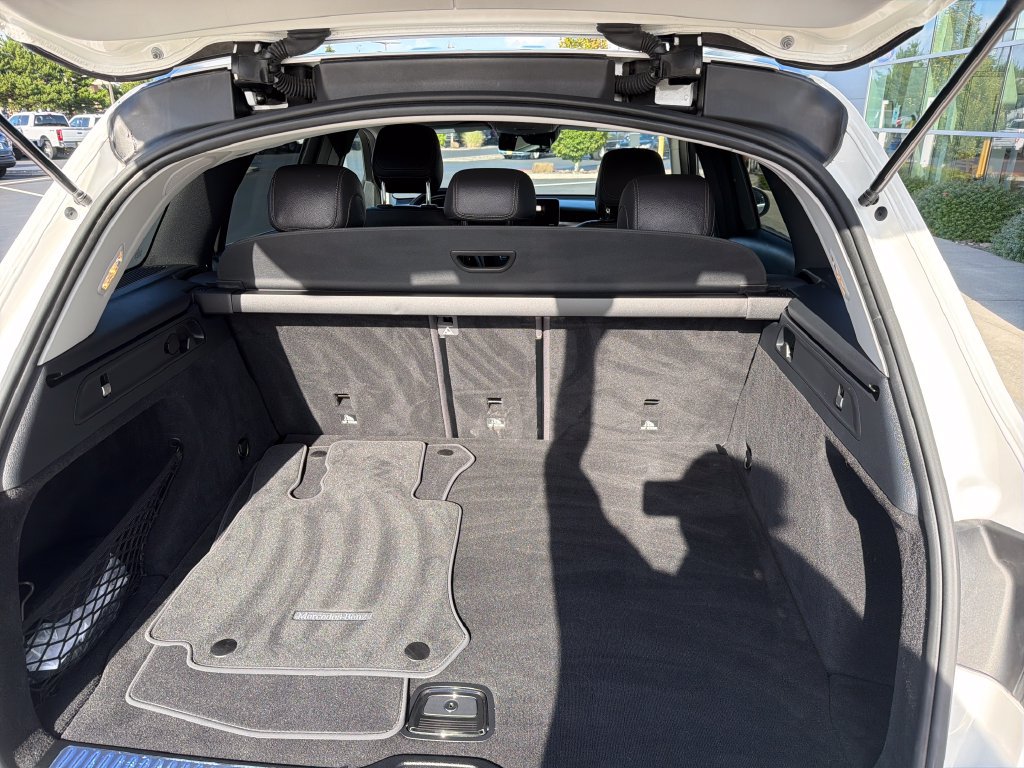 Used 2021 Mercedes-Benz GLC 300 4MATIC image 22
