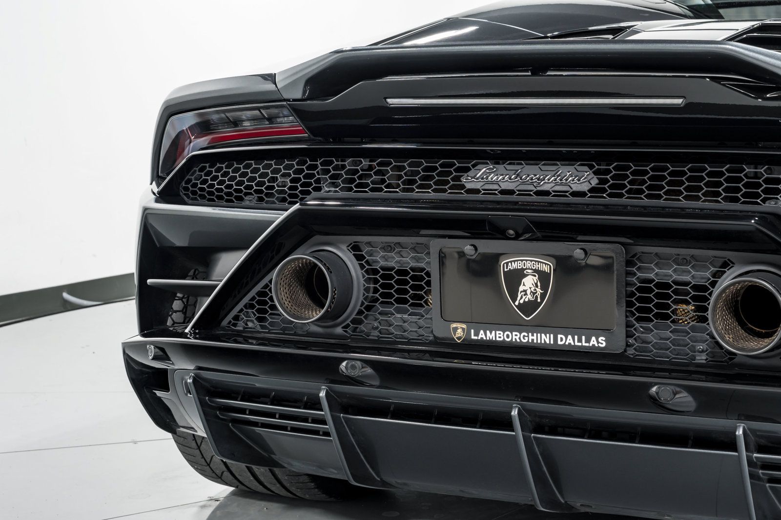 Used 2020 Lamborghini Huracan EVO AWD/4WD image 56