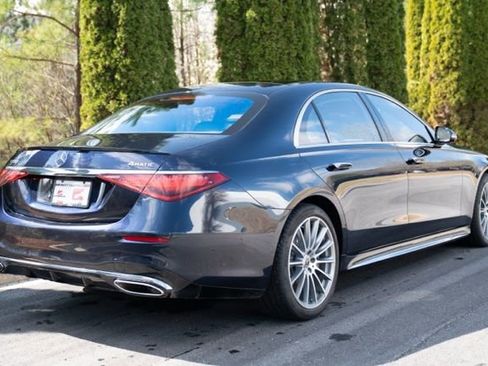 Used 2023 Mercedes-Benz S 500 4MATIC w/ AMG Line image 16