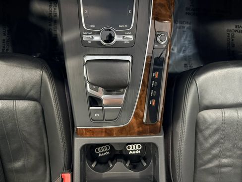 Used 2018 Audi Q5 2.0T Premium Plus AWD/4WD image 22