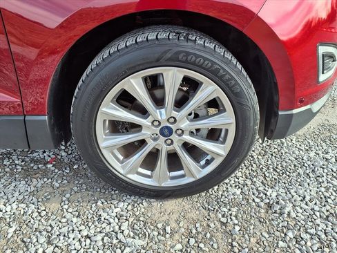 Used 2017 Ford Edge Titanium w/ Equipment Group 302A image 38