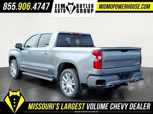 New 2026 Chevrolet Silverado 1500 High Country AWD/4WD image 4