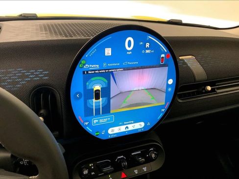 Certified 2025 MINI Cooper S image 17