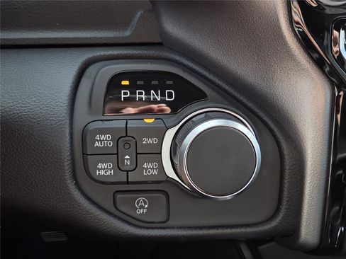 New 2026 RAM 1500 Big Horn AWD/4WD image 21