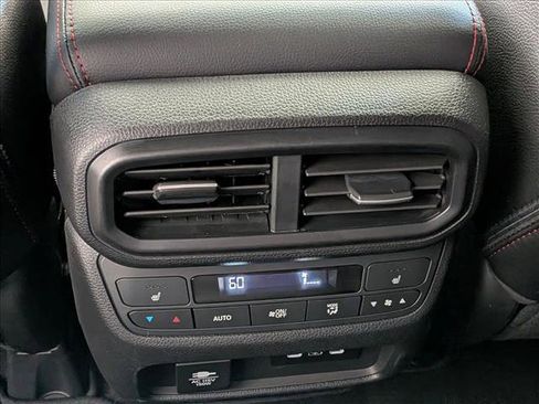 Certified 2024 Honda Passport Black Edition image 17