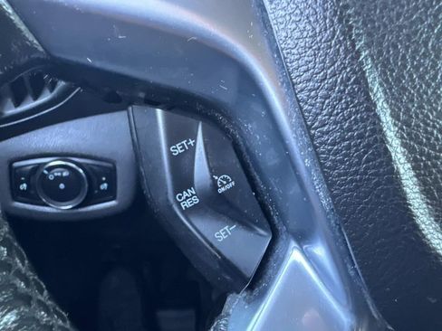 Used 2018 Ford Transit Connect XL image 16