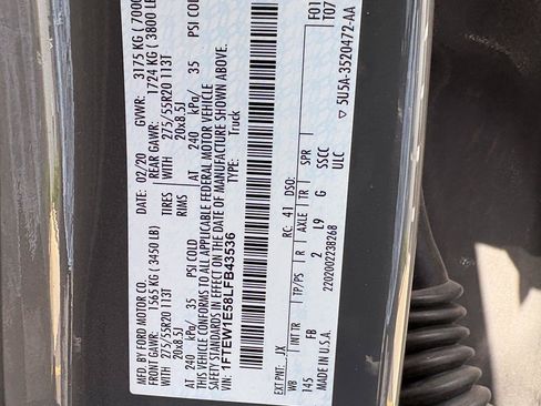 Used 2020 Ford F150 XLT w/ Equipment Group 302A Luxury AWD/4WD image 18
