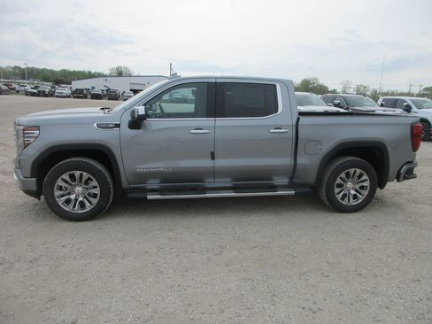 New 2026 GMC Sierra 1500 Denali AWD/4WD image 9