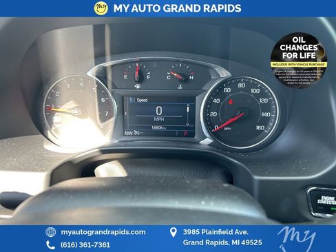 Used 2023 GMC Acadia SLE w/ Driver Convenience Package image 21