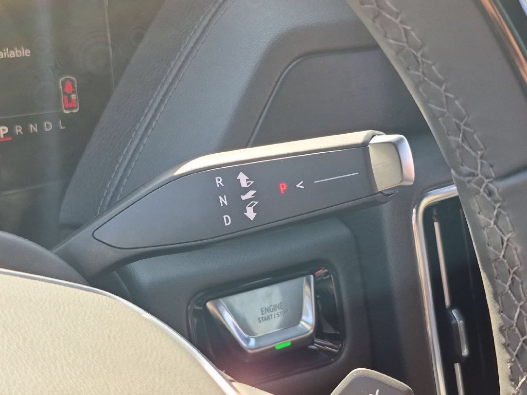 New 2027 GMC Yukon Denali w/ Sun & Power Step Package AWD/4WD image 15