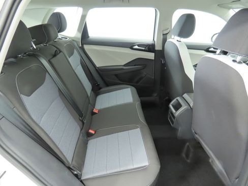 New 2026 Volkswagen Taos S image 20