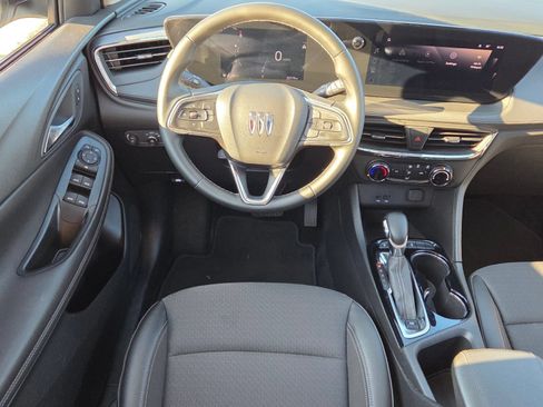 Used 2025 Buick Encore GX Preferred FWD image 7