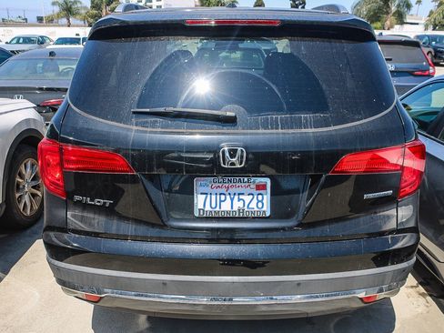 Used 2016 Honda Pilot Touring image 13