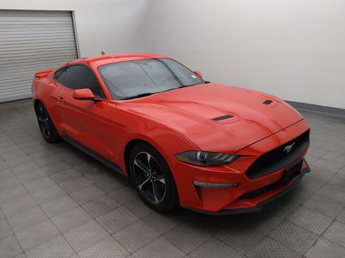 Used 2020 Ford Mustang Coupe RWD image 13