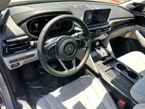 New 2026 Acura MDX FWD w/ Technology Package image 2
