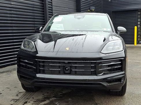 New 2026 Porsche Cayenne Coupe AWD/4WD image 10