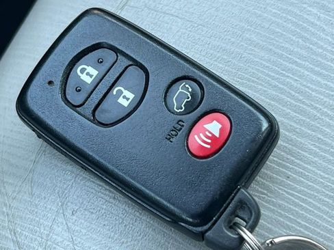Used 2014 Toyota Venza XLE w/ XLE Premium Package AWD/4WD image 31