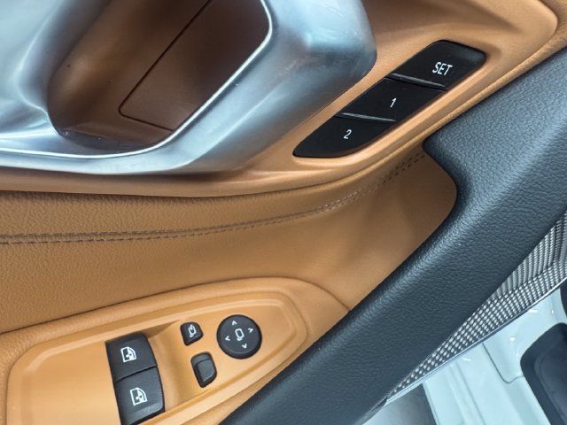 Used 2025 BMW Z4 M40i w/ Premium Package RWD image 29